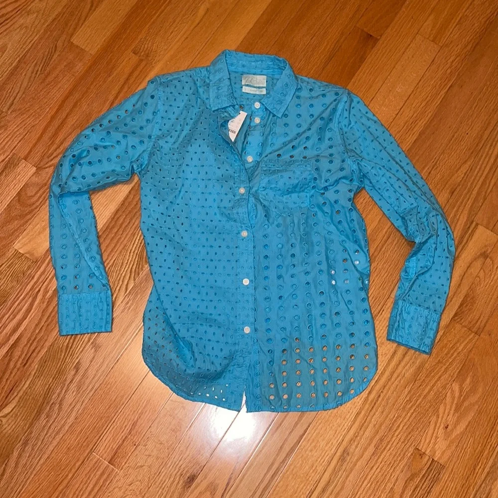 J. Crew NWT❗️Classic-fit shirt in eyelet Item AW837 - Picture 2 of 7